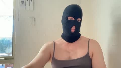 Snapshot of smoothroundbottom chatting on October 17, 4:15 am KinkyDonks online show from October 17, 4:15 am