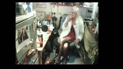 Snapshot of smurfingo99 chatting on March 3, 7:14 am mish online show from March 3, 7:14 am