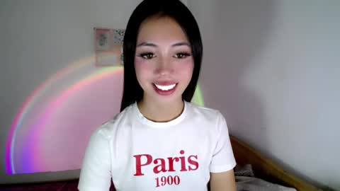 Snapshot of snake_charmer88 chatting on July 7, 9:57 am kianna online show from July 7, 9:57 am