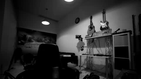 sneaky1985 online show from December 21, 5:09 pm