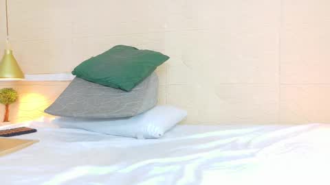 Hellen  online show from February 25, 3:42 am