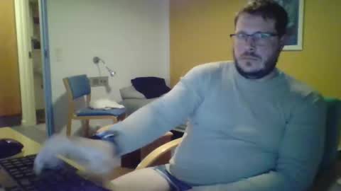 Snapshot of snebolden chatting on January 13, 4:30 pm snebolden online show from January 13, 4:30 pm