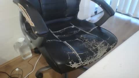 Snapshot of snghardy23 chatting on October 23, 10:03 am snghardy23 online show from October 23, 10:03 am