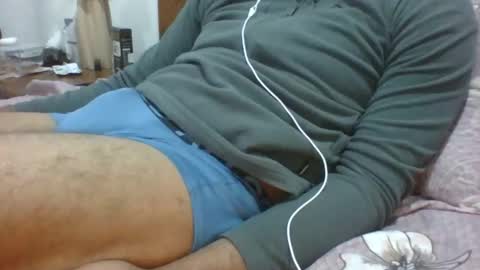 Snapshot of snghardy23 chatting on February 13, 12:01 pm snghardy23 online show from February 13, 12:01 pm