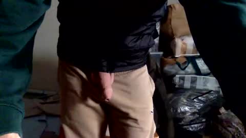 Snapshot of snoopy5644 chatting on December 13, 1:12 pm snoopy5644 online show from December 13, 1:12 pm