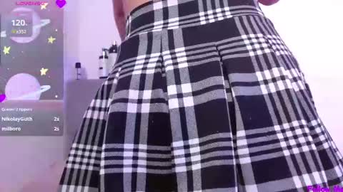 IG     OF red moonn online show from March 6, 3:35 pm