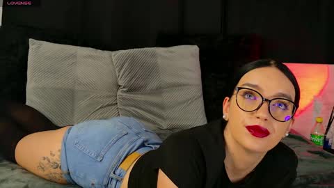 snow white 19 online show from June 3, 7:33 am
