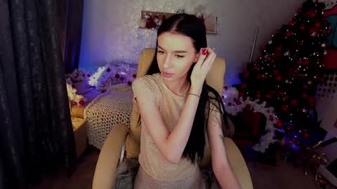 Snapshot of snow_whiteeex chatting on December 31, 11:09 am snow_whiteeex online show from December 31, 11:09 am