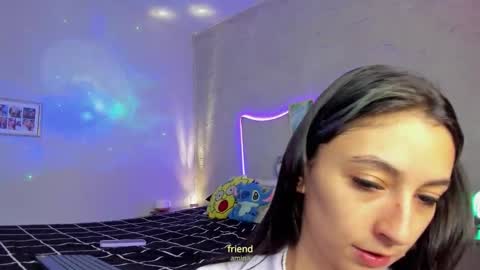 snowbabyxox online show from November 11, 8:53 pm