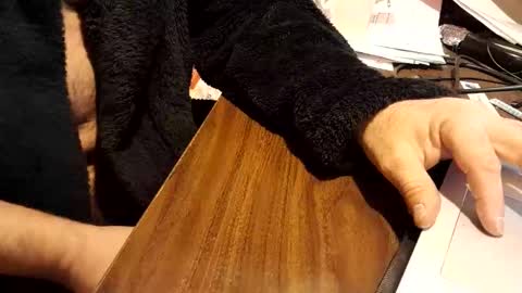 watchmecum online show from February 1, 3:21 pm