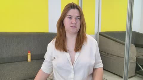 snowflakec online show from November 9, 8:51 pm