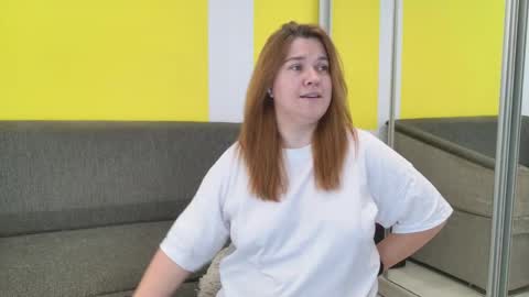 snowflakec online show from November 11, 8:53 pm