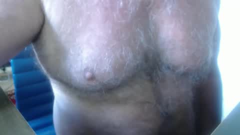 Snapshot of snudge432 chatting on September 13, 12:38 pm snudge432 online show from September 13, 12:38 pm