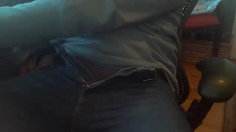 socksandasmile69 online show from December 30, 7:32 pm