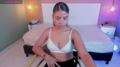 soffiadams2 online show from November 2, 11:56 am