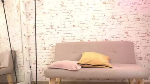 sofhia cruz online show from March 23, 6:34 pm