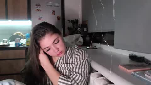 Sofi online show from February 11, 10:39 pm