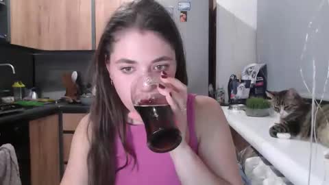 Sofi online show from March 11, 7:31 pm