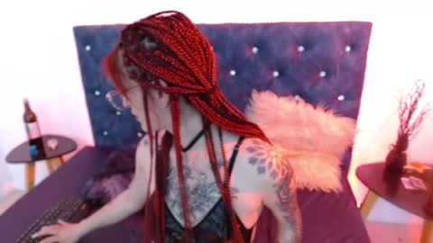 Sofi online show from February 6, 9:28 pm