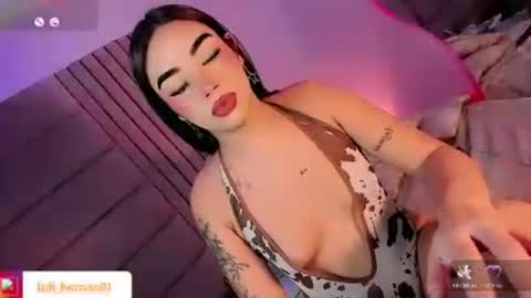 Snapshot of sofi_hdzz chatting on July 24, 12:08 am sofi_hdzz online show from July 24, 12:08 am