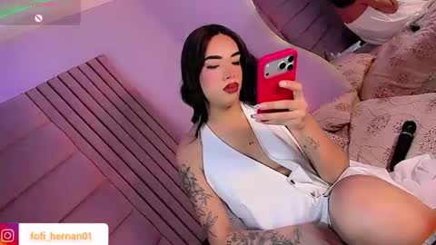 Snapshot of sofi_hdzz chatting on July 27, 11:12 pm sofi_hdzz online show from July 27, 11:12 pm