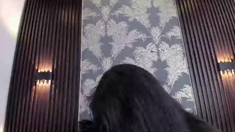 Snapshot of sofi_lassa_ chatting on June 17, 1:08 am SOFIA online show from June 17, 1:08 am