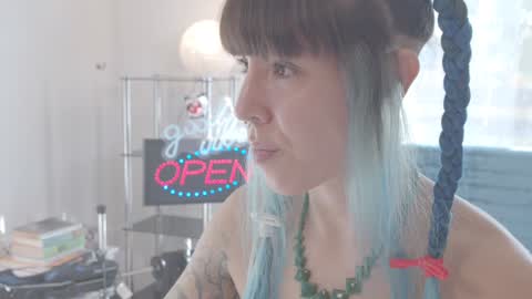 Snapshot of sofi_mora chatting on December 23, 3:01 pm Sofi Mora online show from December 23, 3:01 pm