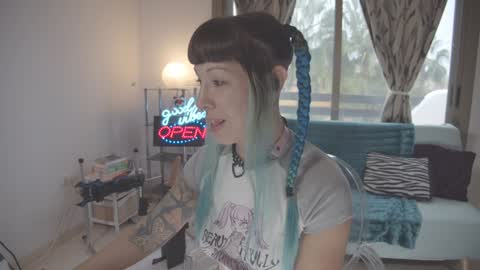 Snapshot of sofi_mora chatting on January 20, 3:18 pm Sofi Mora online show from January 20, 3:18 pm