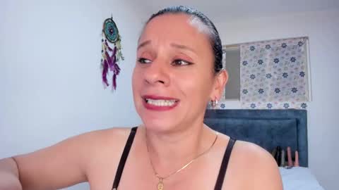 Snapshot of sofi_saliva2511 chatting on January 9, 8:21 pm sofi online show from January 9, 8:21 pm