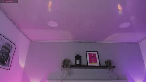 Snapshot of sofi_sp chatting on February 23, 11:40 am sofi_sp online show from February 23, 11:40 am