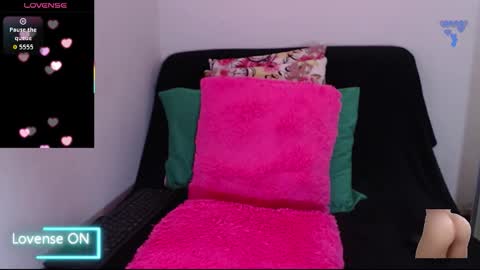 Snapshot of sofia__whitee chatting on February 21, 6:36 am sofia whitee online show from February 21, 6:36 am