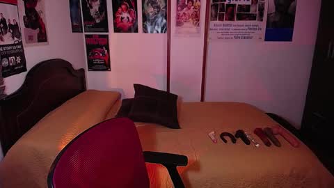 Sofi online show from October 2, 11:45 pm