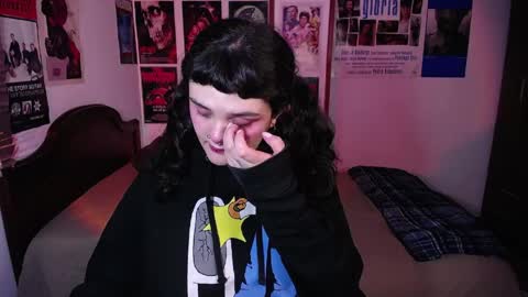 Snapshot of sofia_coolle chatting on April 28, 10:59 pm Sofi online show from April 28, 10:59 pm