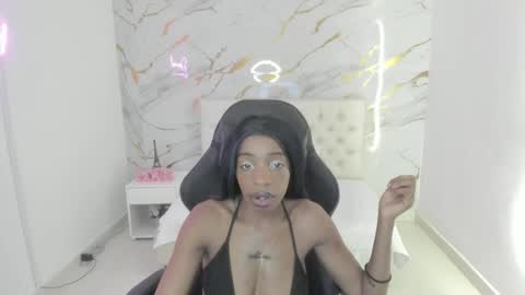 Snapshot of sofia_echeverri chatting on February 23, 7:11 pm sofia_echeverri online show from February 23, 7:11 pm