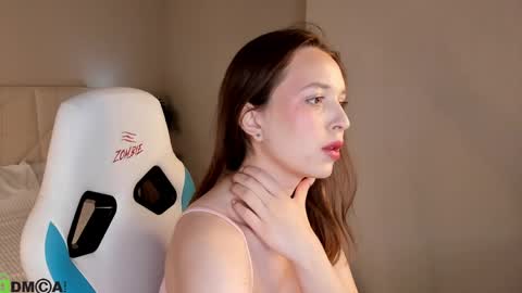 Sofia Gaze online show from April 7, 2:45 am