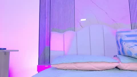 Sofia online show from April 15, 3:13 am