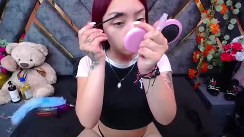 Snapshot of sofia_mirandaa chatting on December 2, 1:05 pm sofia miranda online show from December 2, 1:05 pm