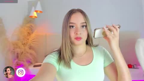 SOFIA PAMELA online show from December 15, 7:18 pm