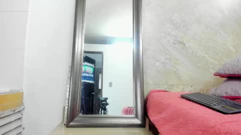 Sofia walke online show from February 13, 1:15 pm