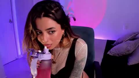 Snapshot of sofia_xgray chatting on March 5, 9:15 pm Sofia online show from March 5, 9:15 pm