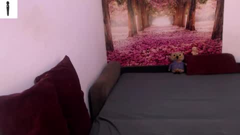 sofialiub online show from December 18, 6:46 pm