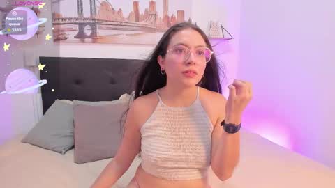 sofialujan_ online show from January 8, 11:51 pm