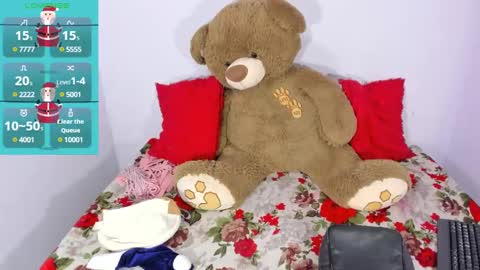 sofii milk online show from December 23, 4:01 am