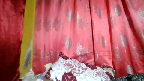 Snapshot of sofianova_143 chatting on June 8, 3:12 pm sofianova_143 online show from June 8, 3:12 pm