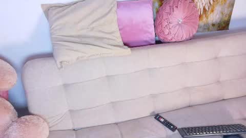Snapshot of sofiastanley chatting on June 21, 10:56 pm Sofia Stanley online show from June 21, 10:56 pm