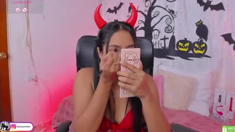 Danna Sofia online show from October 17, 12:01 am