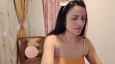 Sofi Bella online show from September 26, 3:16 pm
