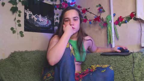 Snapshot of sofiberg chatting on September 25, 10:57 pm SofiBerg online show from September 25, 10:57 pm