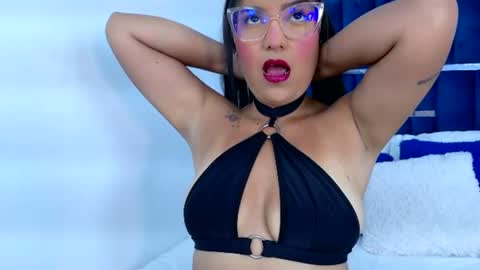 Sofia Cabrera online show from June 21, 10:12 pm
