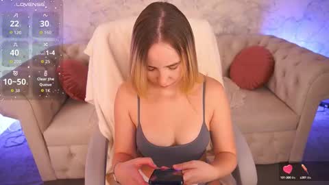 Sofie online show from September 18, 10:34 pm